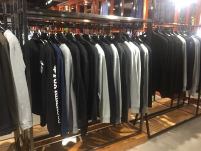 服裝庫存與尾貨的批發之道 機遇與挑戰并存